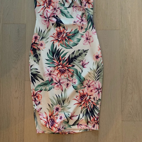 Floral Print Mini Dress - Picture 2 of 2